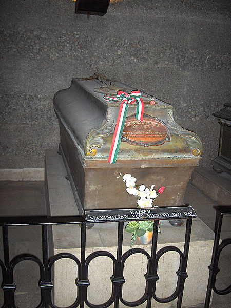 Sarkofág Maximiliána I. v kapucínskej krypte vo Viedni